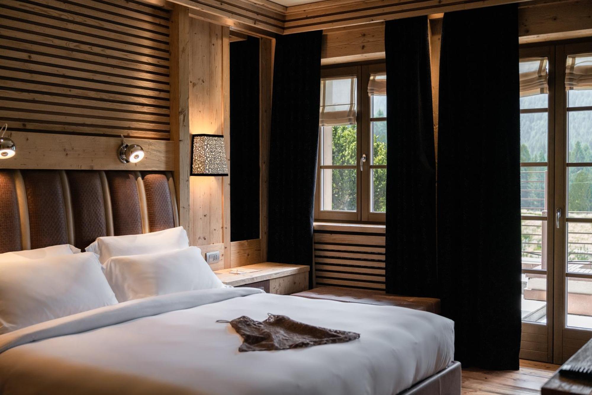 Rosapetra Spa Resort - Small Luxury Hotels Of The World Кортина-д'Ампеццо Экстерьер фото